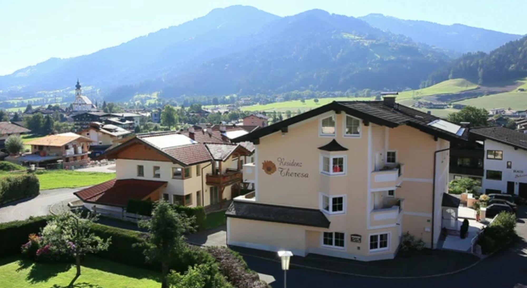 Residenz Theresa Soll Exterior photo